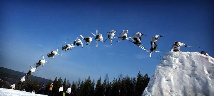 Stilstudie av Andreas Sundell 
under Royal Slopes. Foto: Tobias Ivarsson. Åkare: Andreas Sundell.