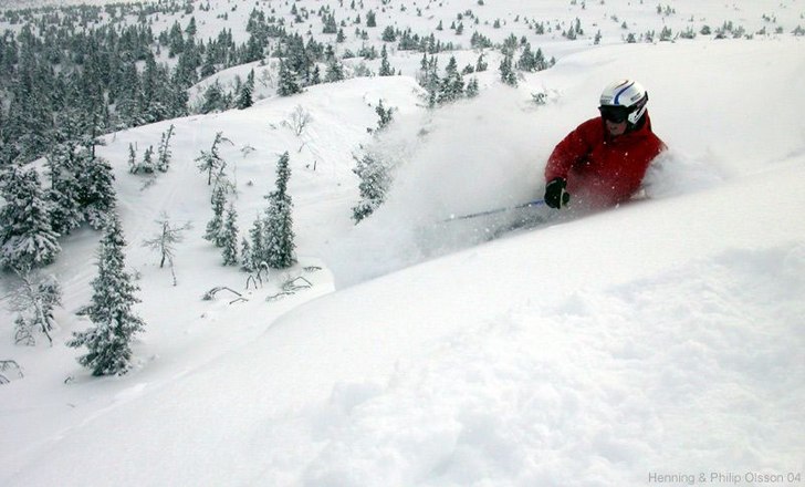 Kom 40 cm över natten, taget bortom ravinerna i H. Foto: Philip Olsson. Åkare: Henning Olsson.