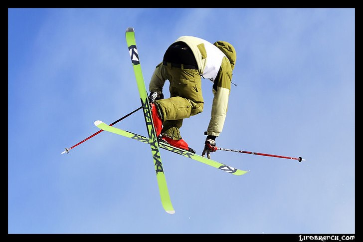 Foto: Kristoffer Lindgren. Åkare: Jonas Runnqvist.