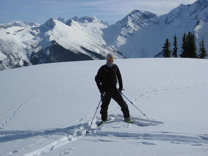 Ski Touring - Balu Pass i Rogers Pass, British Col. Foto: Eva Hansson. Åkare: Martin Hansson.