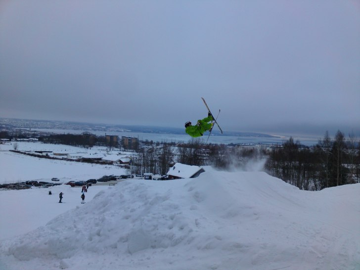 en dag i järabacken . Foto: tomas tarr Andersson. Åkare: Patrik Andersson .