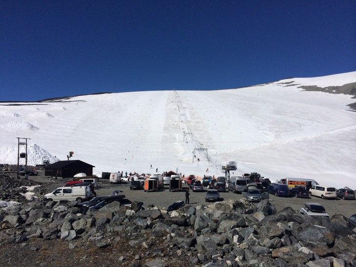 Goggle-bränna i juni, en ny upplevelse, tack Juva.