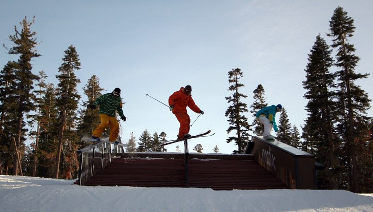 Foto: Gustaf Samuelson. Åkare: Oskar Brandberg, Mikael Jörgensen, Julian Schneider.