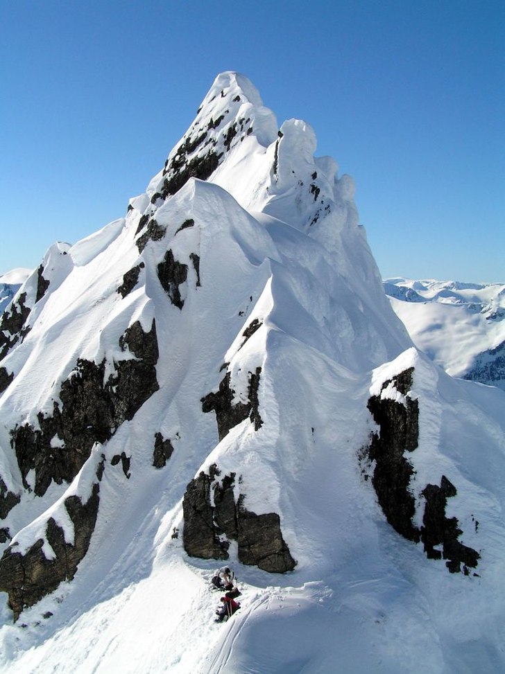 Kan berg bli mer likt maräng?
Topptur från Patc. Foto: Johan Olofsson. Åkare: Johanna Mörk och Anette Olsson.