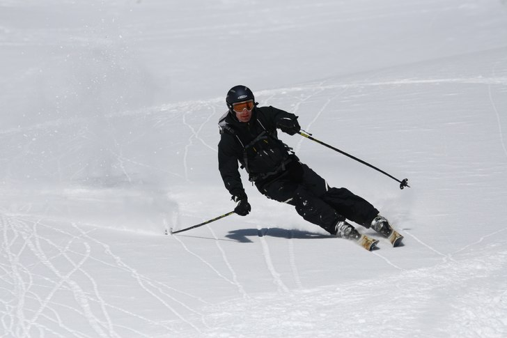 Underbart åk på baksida av Le Tour ner mot Schwe. Foto: Melanie Auguste. Åkare: Mattias Andreasson.