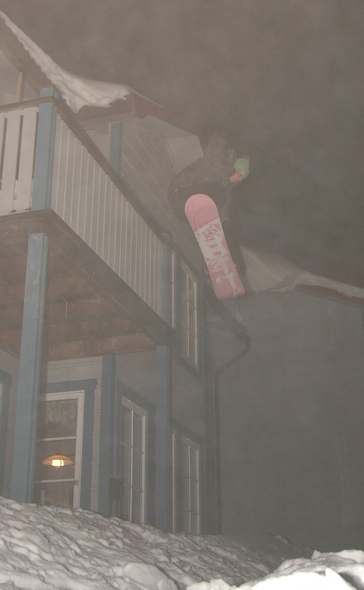 Bomb drop. Foto: Henrik Samuelsson. Åkare: Andreas Höjvall.