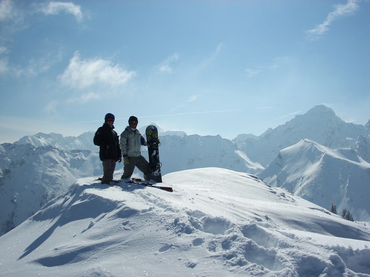 Laddar inför nästa.... Foto: Odd-Erik Skattebo. Åkare: Jesper, Tor.