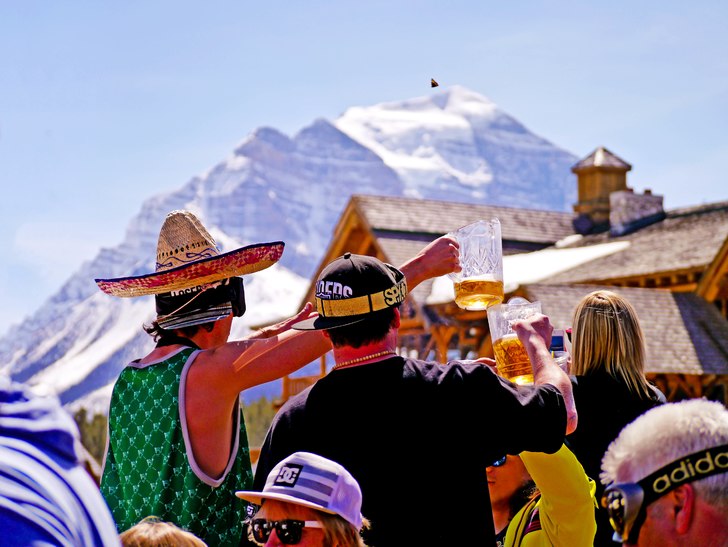 Cheers!. Foto: Emelie Persson. Åkare: Okänd.