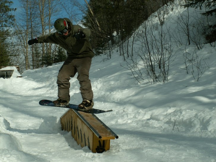 När man "tröttnat" på allt POW så va. Foto: Carl Bromarker. Åkare: Filip Eriksson.