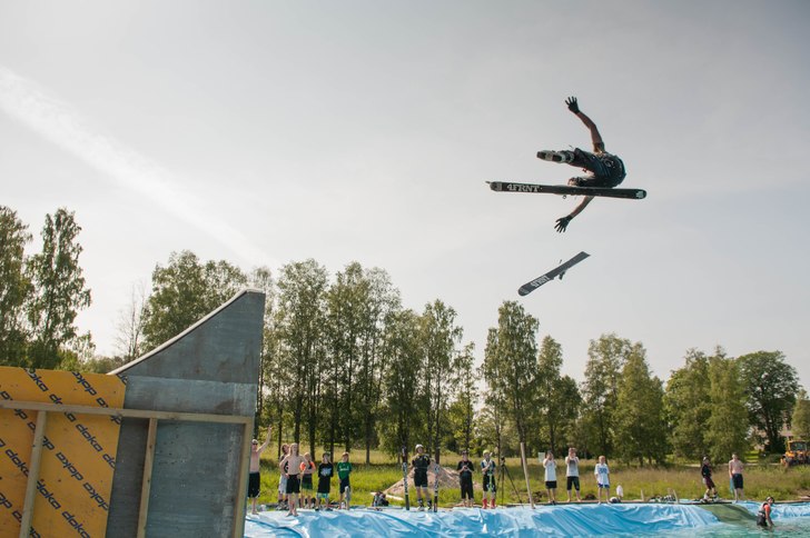 Ibland går det inte riktigt som man tänkt sig... Foto: Johan Carlsson. Åkare: Jesper "Jeppenator" Norén.