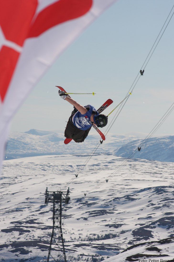 Bilder ifrån dagens SM Big Air 2009 ifrån Åre! . Foto: Petter Persson. Åkare: -ll-.
