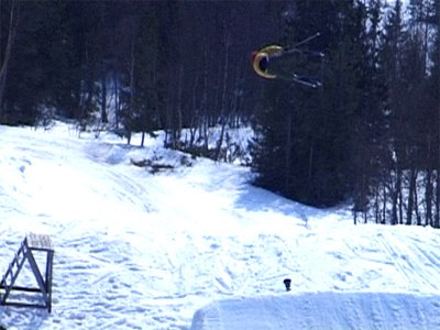 Jag gör mitt enda hopp under hela Freeride i Åre. Foto: David Håkansson. Åkare: Christoffer Aldell.