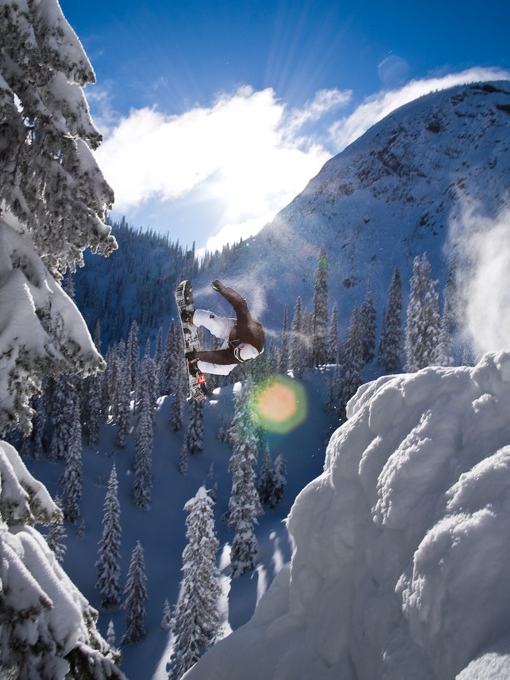 Efter att snudd på ha förolämpat bilderna som h. Foto: Tomas Hallenberg. Åkare: Adam Laurin.