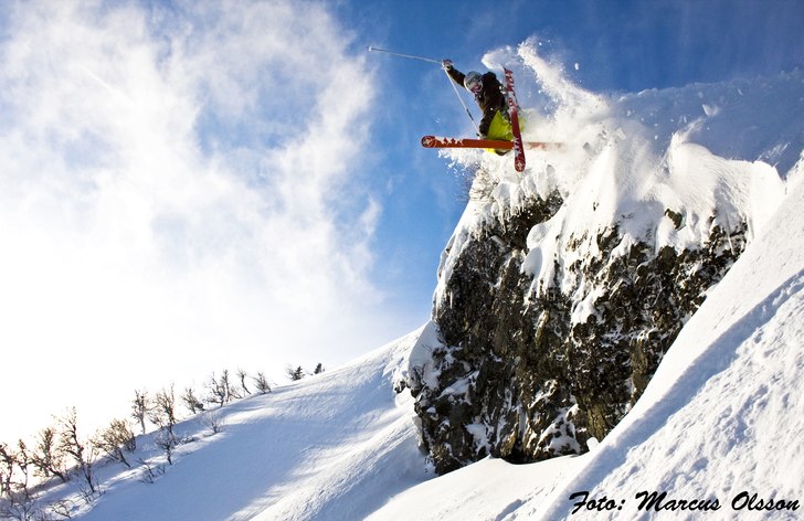 Gunte droppade en riktigt najs klippa, skön landn. Foto: Marcus Olsson. Åkare: Gunnar Jansson.