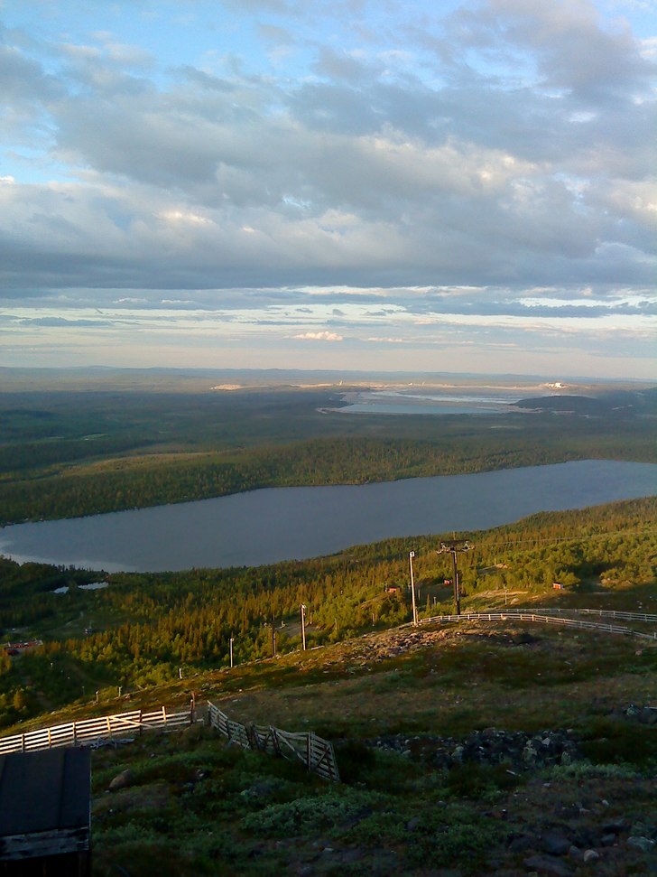 Fotat uppe vid Toppstugan:P. Foto: Jag.