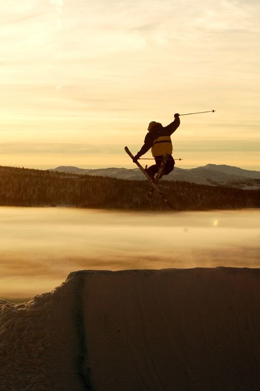 Skönt eftermiddagshäng i "bräcke". Foto: Johan "skeden" schedin. Åkare: Johan olsson.