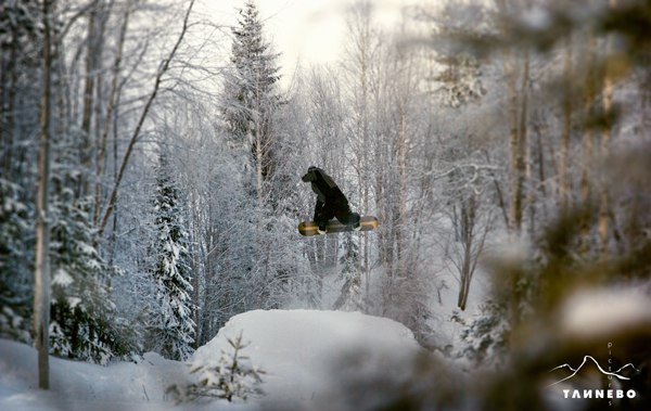 I skogarna runt storschtaan.. Foto: Peter Tannebo. Åkare: Davva SA.