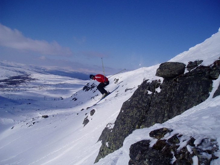 Foto: Niklas Jacobsson. Åkare: Micke Roos.