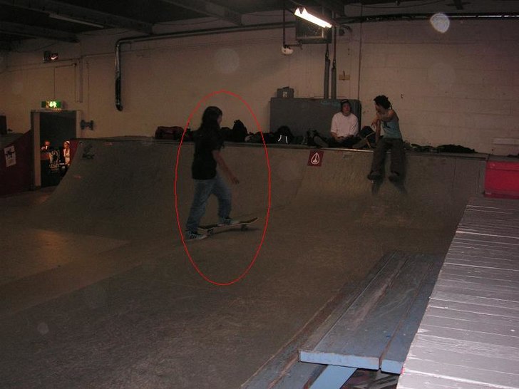 hahaha. jag va ute och rullade lite oxå : D. Foto: dennis gustavsson. Åkare: eleonor hjärtmyr.