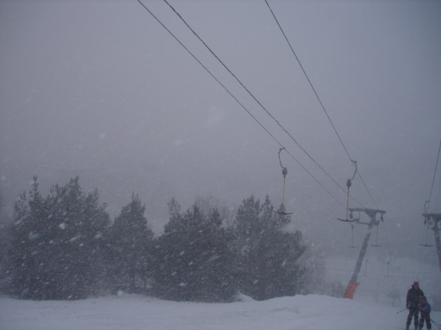 Storm i Hammarbybacken. Foto: Volkan. Åkare: Ingen åkare.
