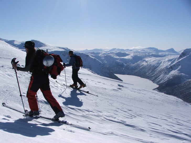 Vackert!, Storslaget!. Foto: Mårten Lundin. Åkare: Andres Fransson, Anna (gäst).