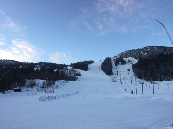 Nysnø og fine forhold
Det har kommet ca 10 cm med.