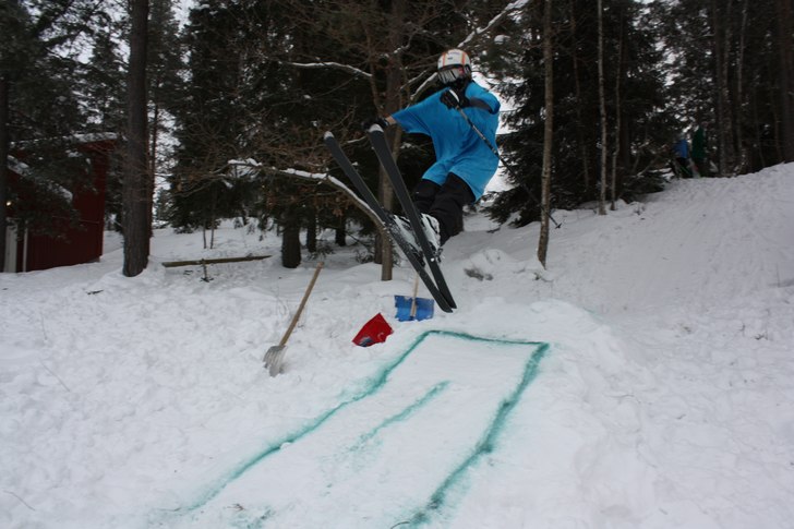 Bakåt vikt xp. Foto: Jacob nilsson. Åkare: Johan skantze.