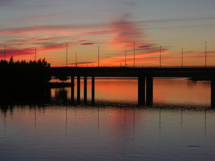 inte den bästa kameran, men bron va så jävla sn. Foto: andrea lundqvist.