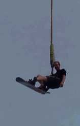 Annorlunda åkning på snowboard...... Foto: Johan Holmström. Åkare: Pär Hagenstam.