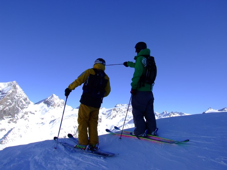 Rekar lite linjer en solig dag. Foto: Niklas borås. Åkare: Pontus Gille och Kristoffer Jacobsson.