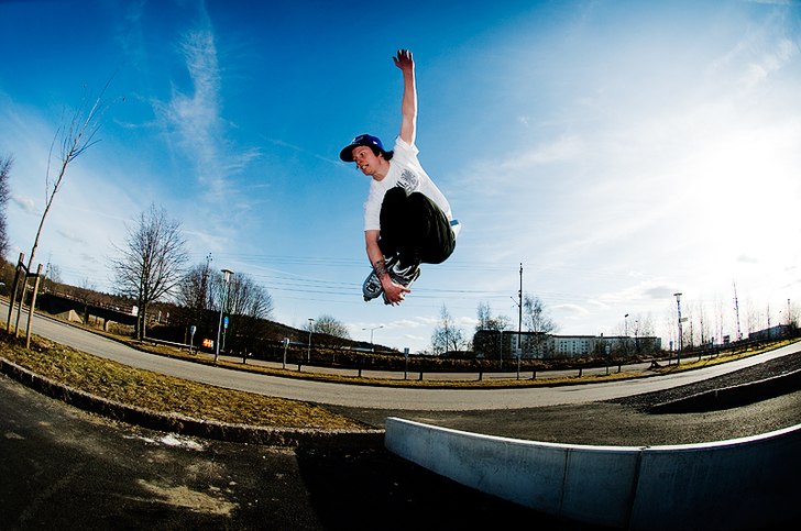 Mutegrab. Foto: Kristofer Karlberg. Åkare: Jonatan Stålberg.