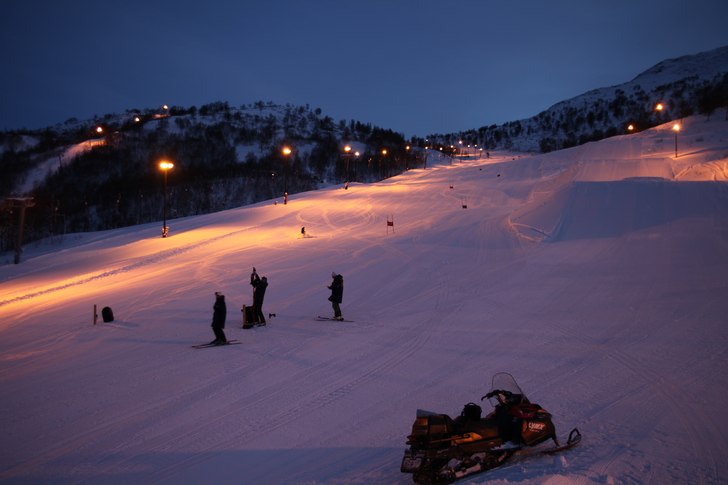 Alle er velkommen til siste kveldskjøring for ses.