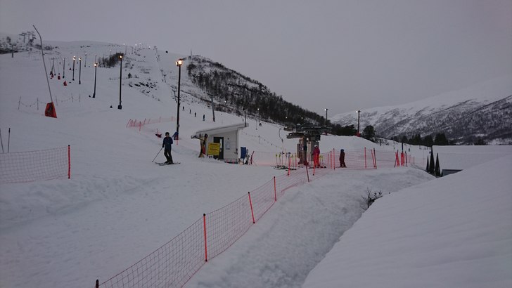 18.12.16
Godmorgen. Vi er åpent fra kl 10 til 16 .