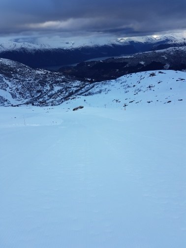 Mandag 27. Mars 
Mandag 27. Mars holder vi åpent .