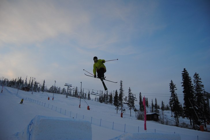 försäsong. Foto: Peter Isaksson. Åkare: Gustav Kindgren.