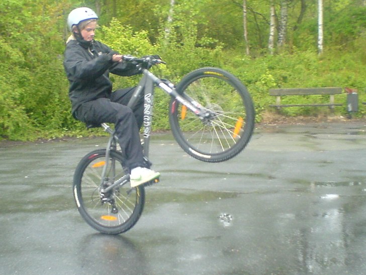 stegrar... Foto: Andreas Johannesson. Åkare: Marcus Pålsson.