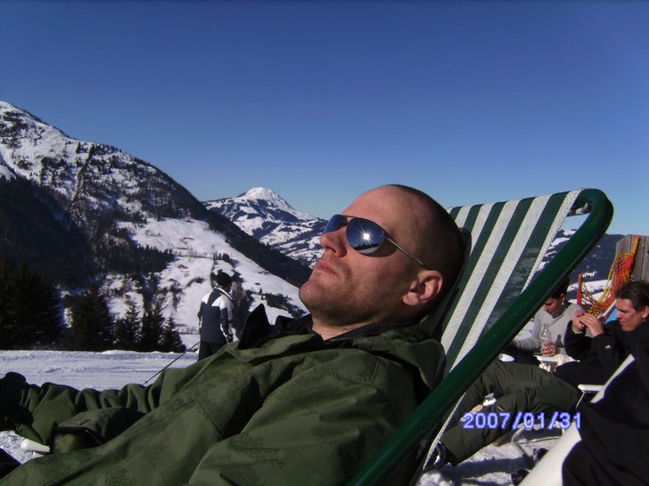 I pisten ligger där en bra bar på väg ner till .