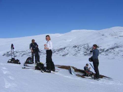 Topptur sverige/norge. Efter uppåttraskande dags . Foto: Christian Oxling.