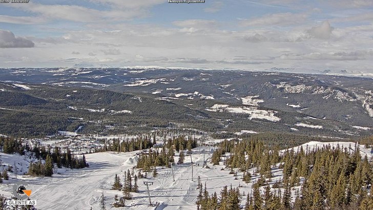 Fint føre foran vinterferien
Etter siste snøfall.