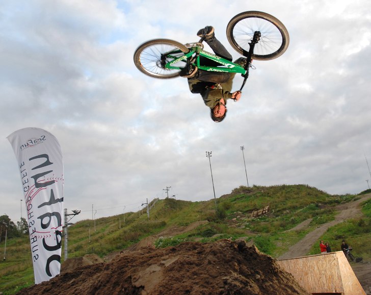 Foto: simon lindberg. Åkare: adam östlund.