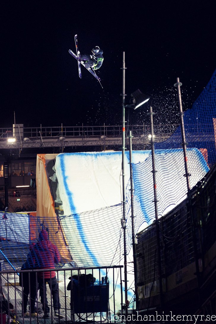 Gilla gärna min FB-sida!

http://www.facebook.c. Foto: Jonathan Birkemyr.