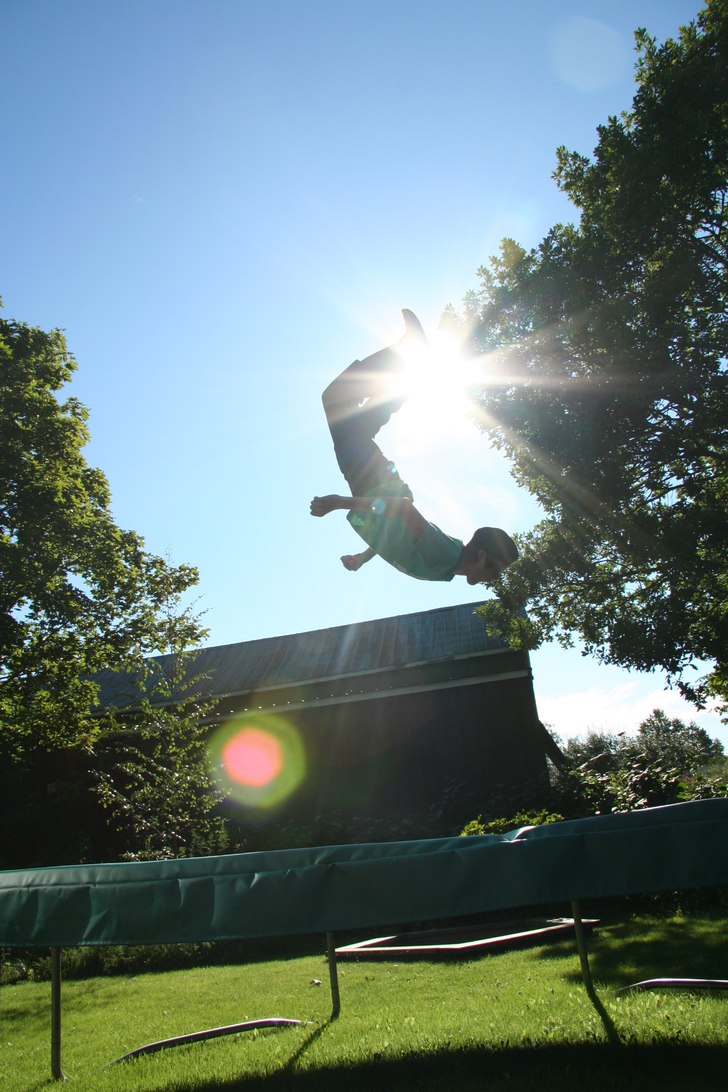 Backflip . Foto: Tor Lundberg. Åkare: Olof Lundberg.