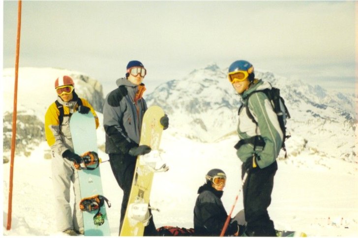 Foto: Felix igen. Åkare: Grabbarna grus....