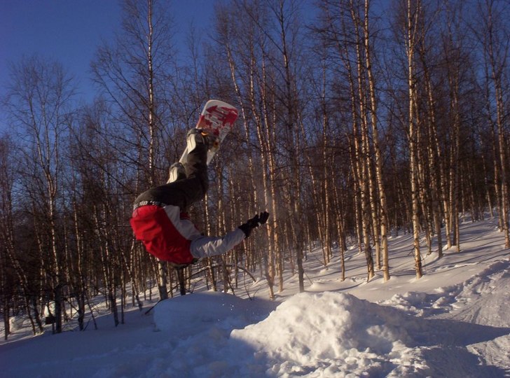 Första frontflipen. Foto: mamma. Åkare: Erik pettersson.