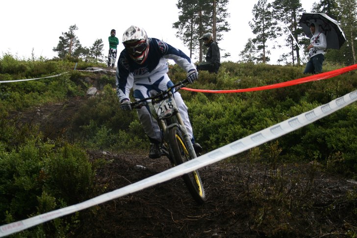 Foto: Eric höglund. Åkare: Tim hammar?.