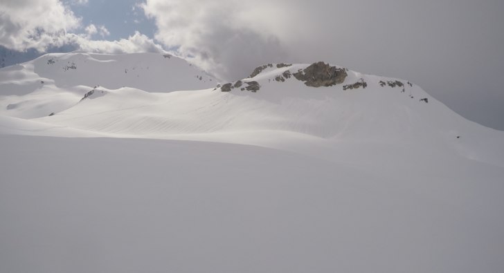 Bild på möjliga vägar ner direkt från liftavst.