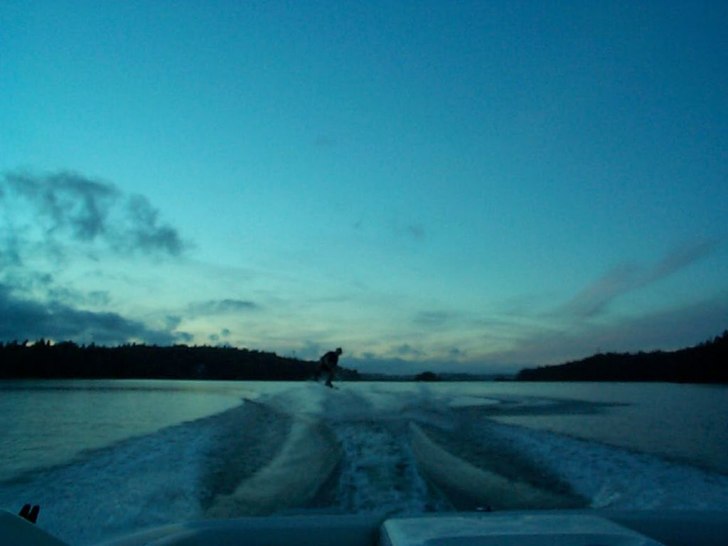 Foto: muhamed. Åkare: who knows.