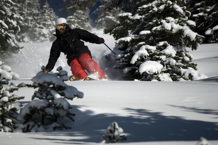 Robin flyter... Foto: Ludwig Andersson. Åkare: Robin Sandberg.