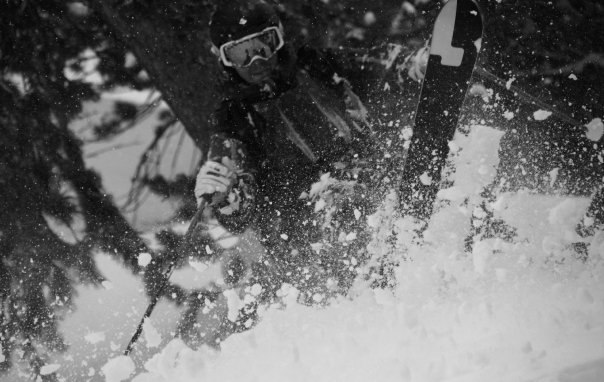 Fin close-up zoomet inn på en pillow.. Foto: Simen Sundt. Åkare: Klas Wennersten.