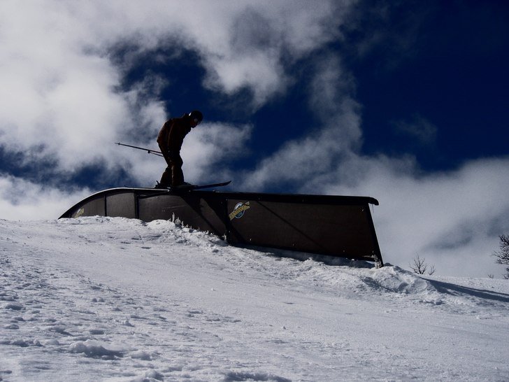 Rainbow-down railet i Ramis. Foto: Rasmus. Åkare: Jeppe.